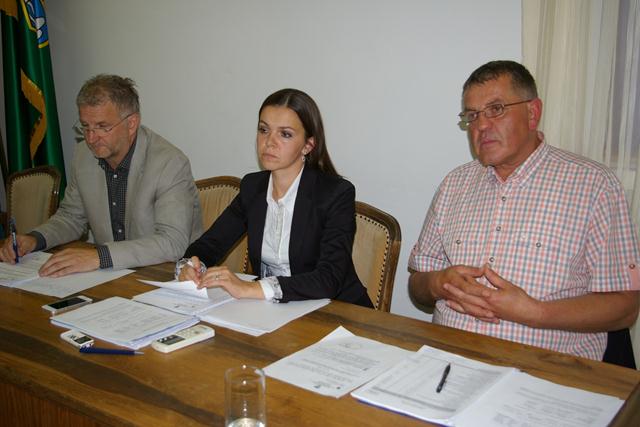 Gradonačelnik Mufić (desno) prozvao opoziciju za opstruiranje rada gradskih tvrtki